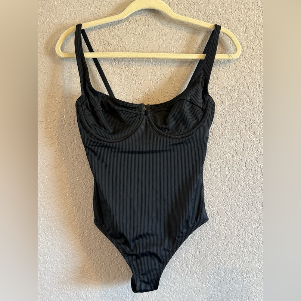 Sofia by Sofia Vergara Black One Piece Swimsuit